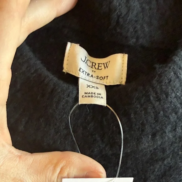 J. Crew Navy Sleeveless Mock Neck Sweater Vest - Picture 4 of 4